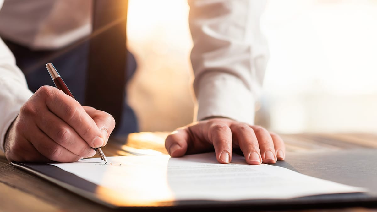 demanda alimentos contra padre abuelos