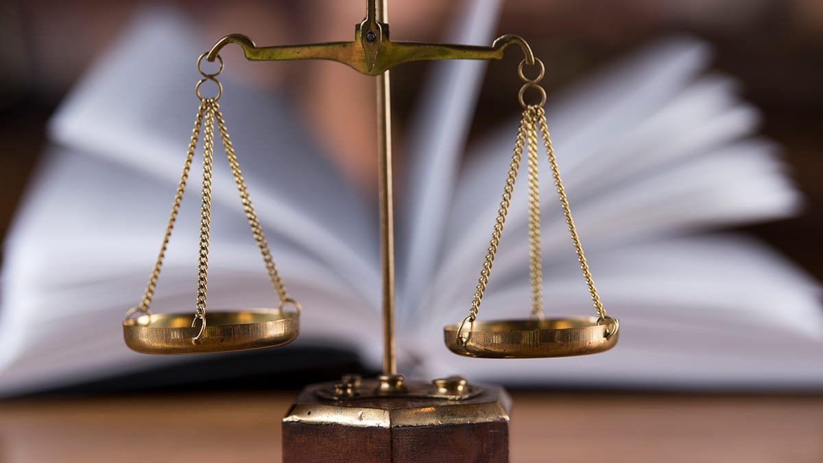 violación derecho defensa adecuada persona indígena