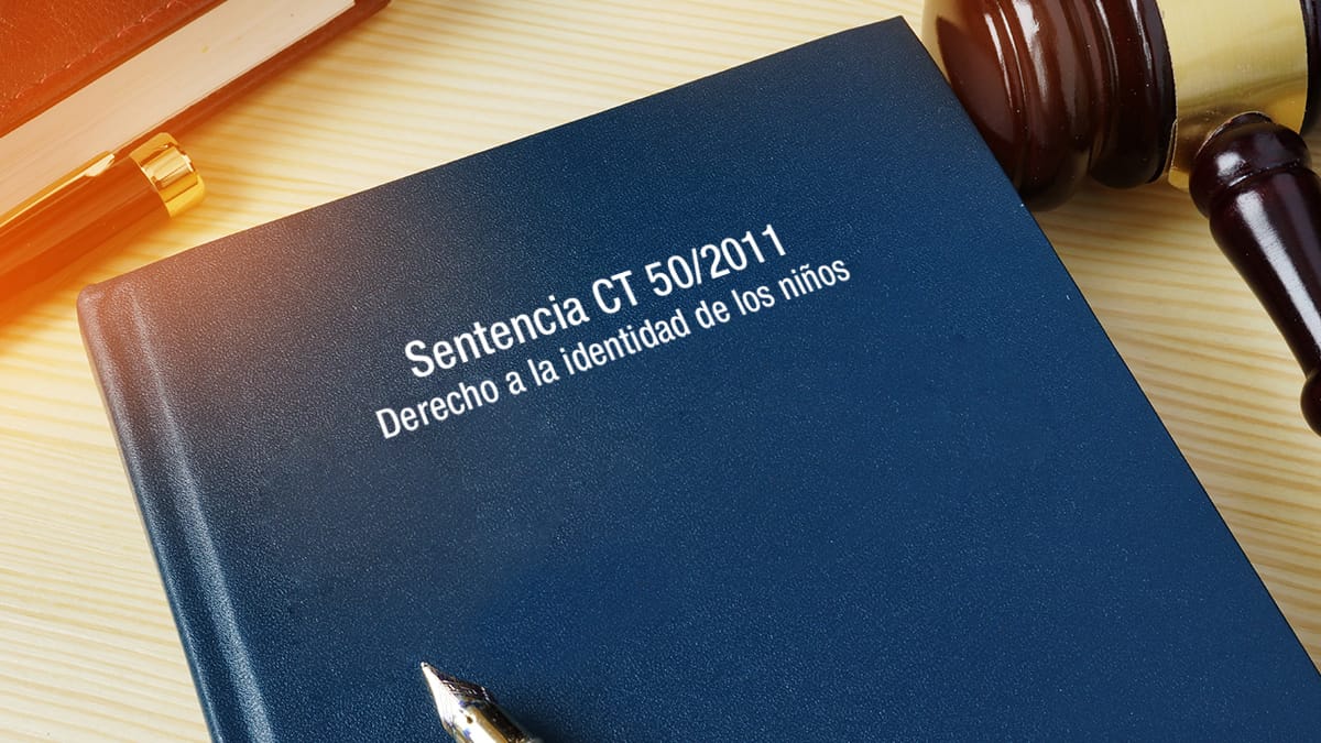 DERECHO A IDENTIDAD DE NIÑOS